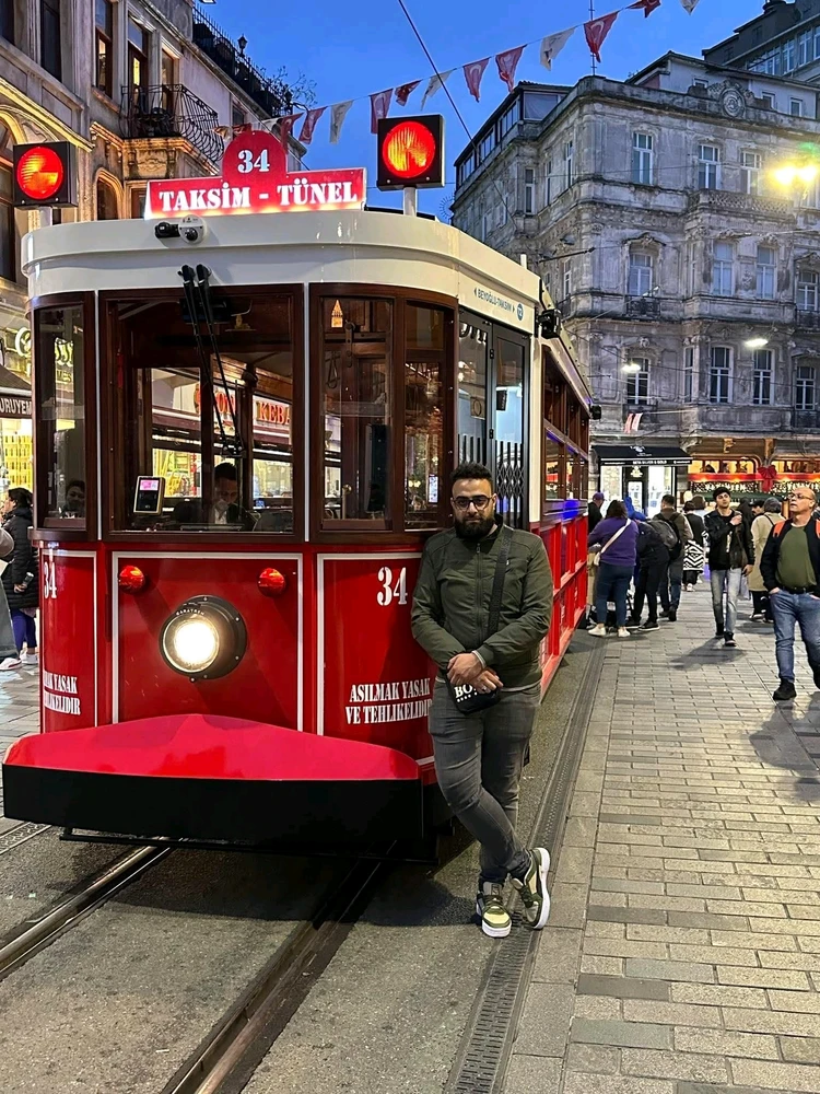 Karim tarapyndan ýüklenen surat