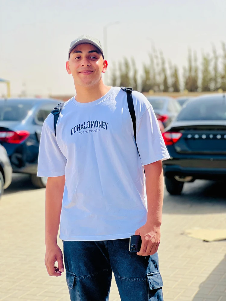 GIF nke Mahmoud bugoro
