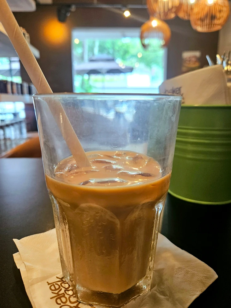 GIF uploaded by Sherley