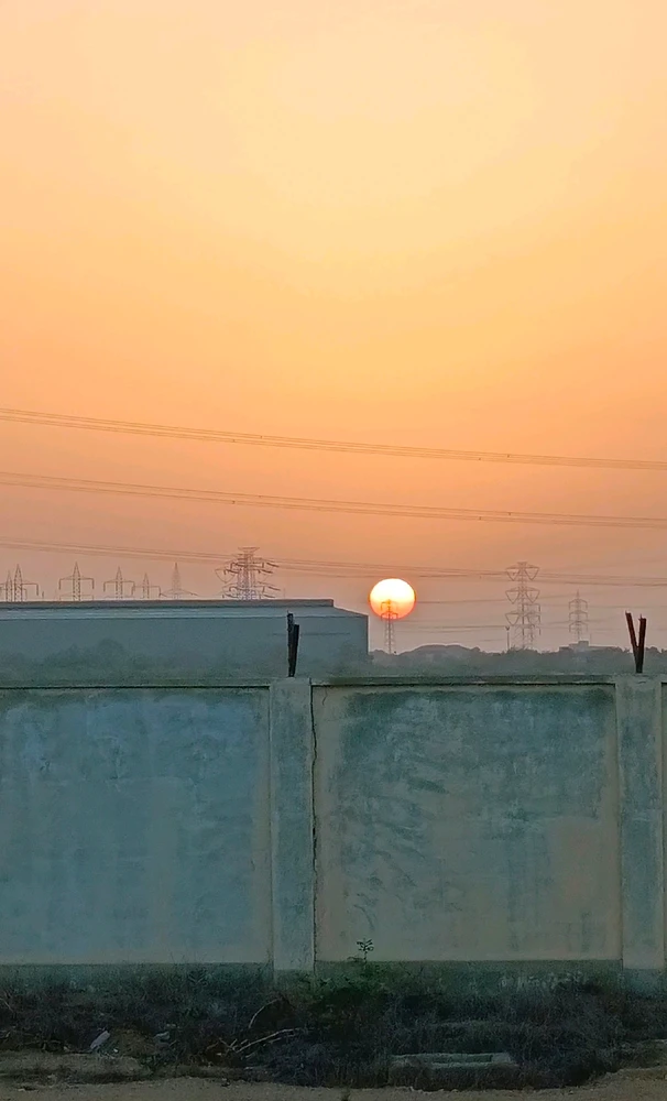 GIF uploaded by 𝑨𝒏𝒆𝒆𝒍..