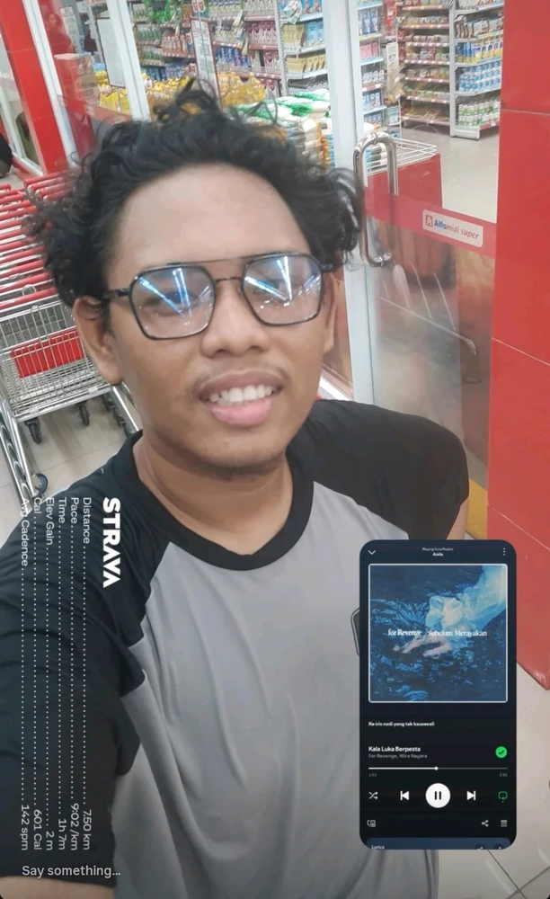 GIF uploaded by Fayy