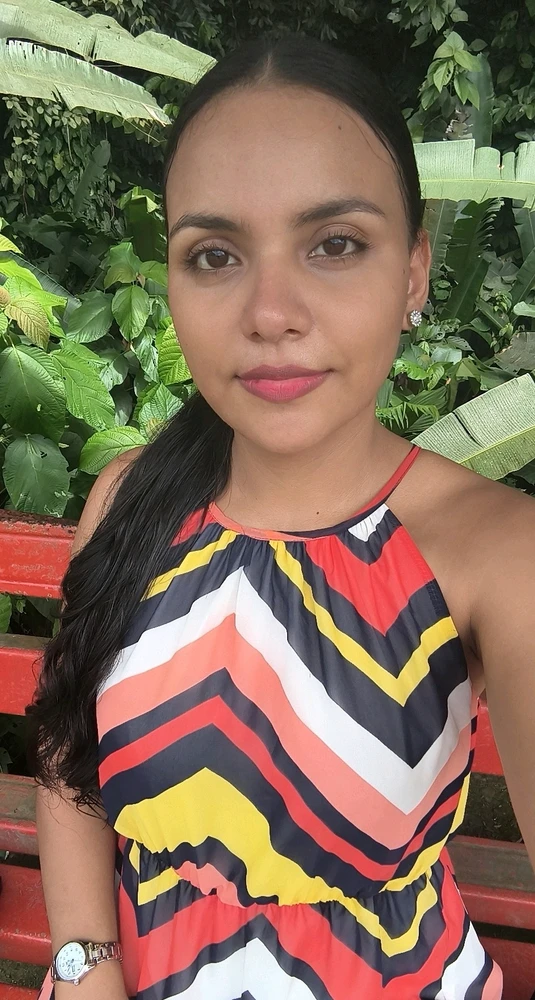 GIF uploaded by Viviana