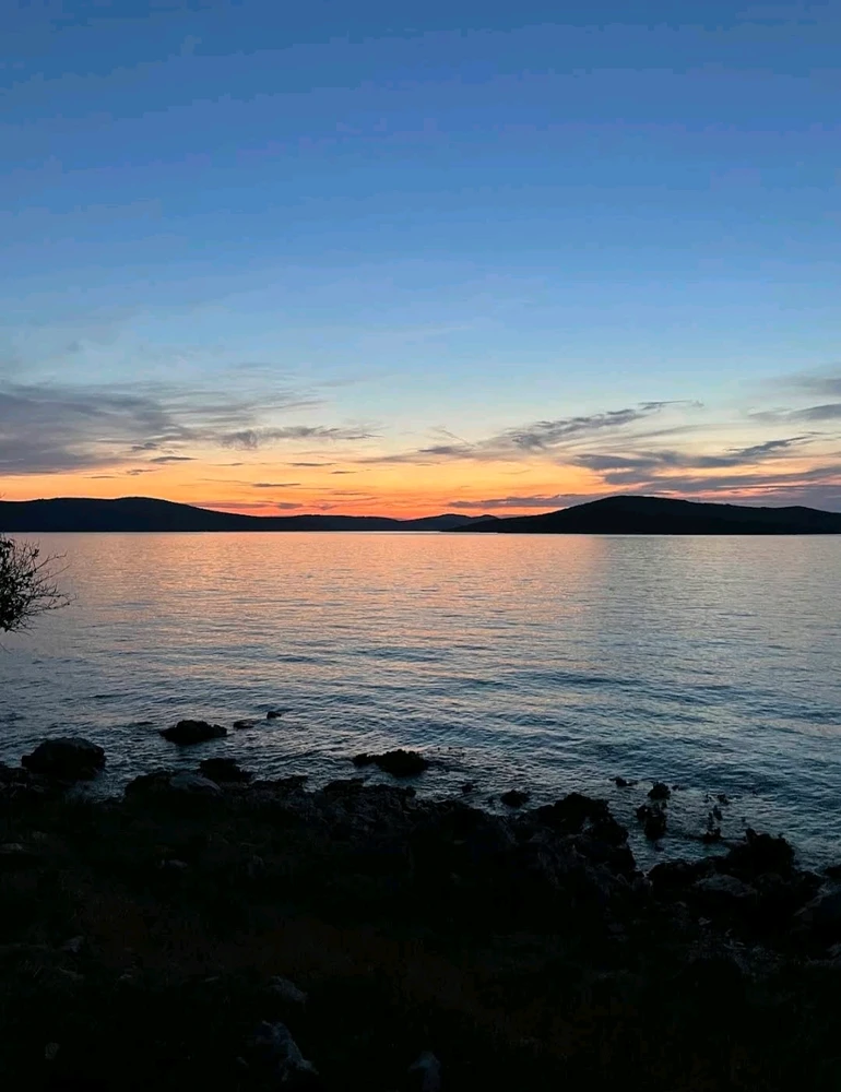GIF uploaded by Jurica