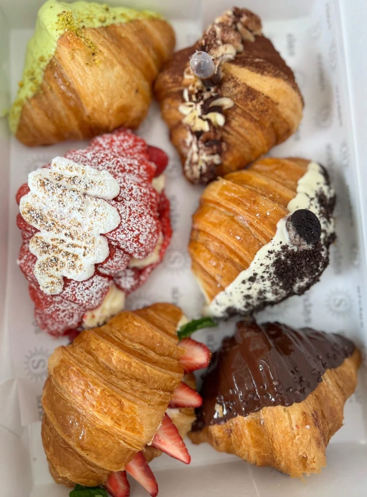 GIF uploaded by bellissima