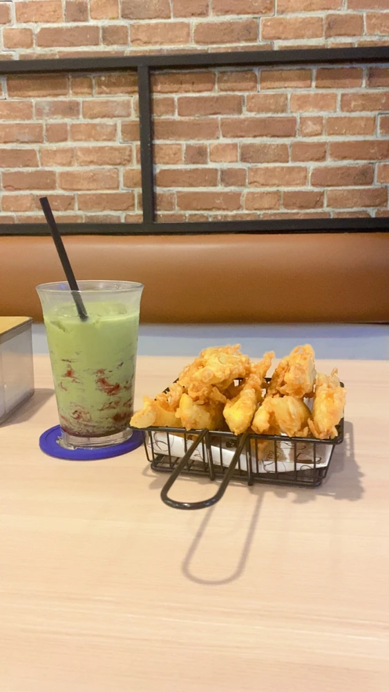 GIF uploaded by Any