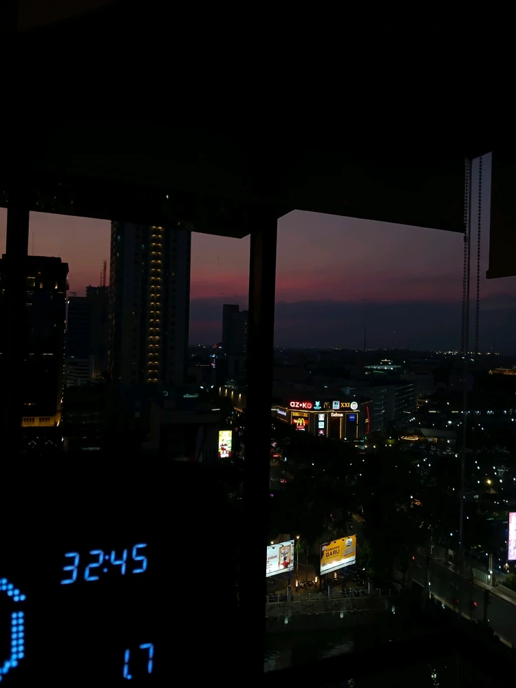GIF uploaded by Mwarta