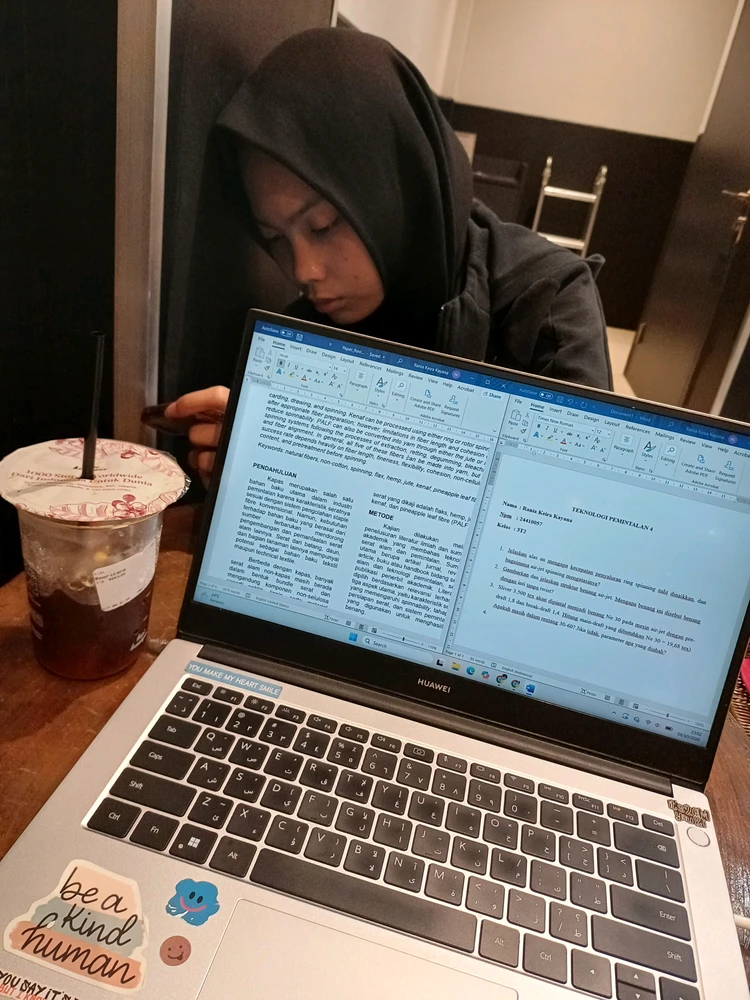 GIF uploaded by Rania