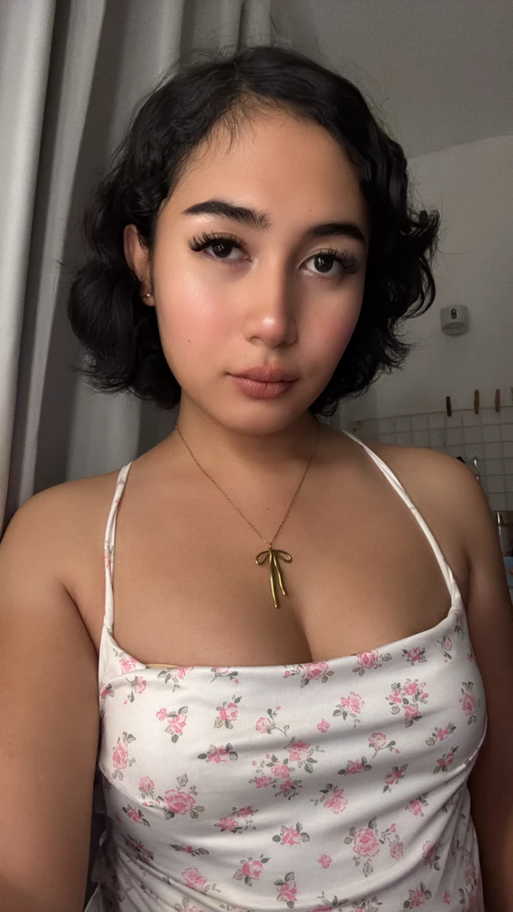 GIF uploaded by Zu