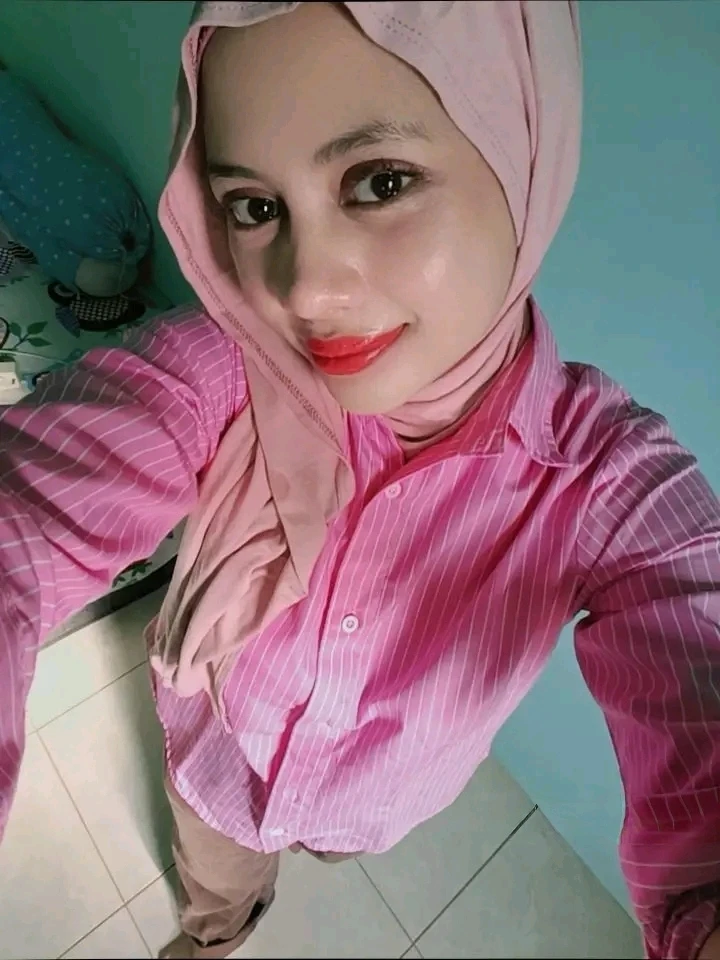 GIF uploaded by Fhera