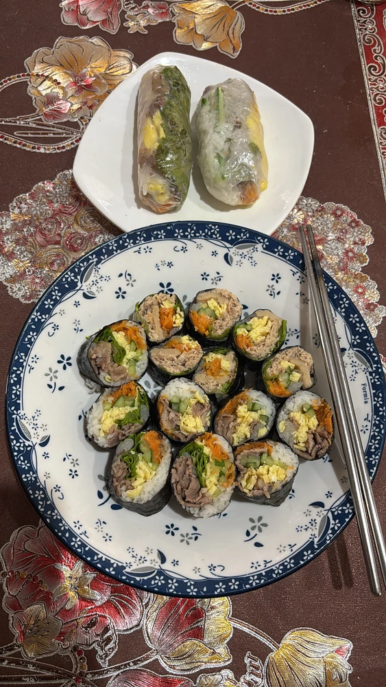 GIF uploaded by Larasita