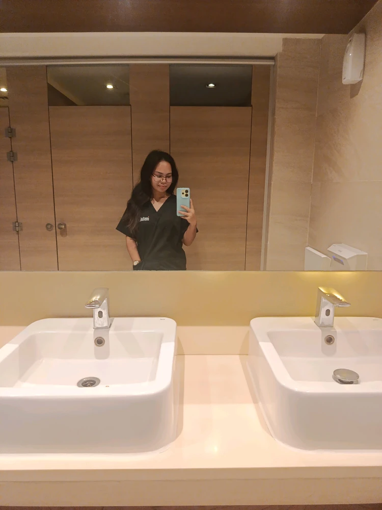 GIF uploaded by Cindyjj