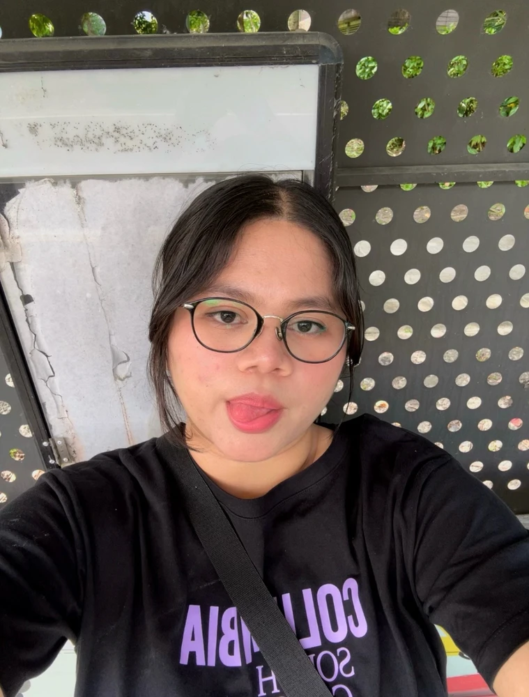 GIF uploaded by Yuyun