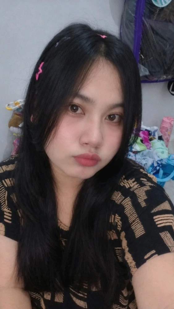 GIF uploaded by Yohana