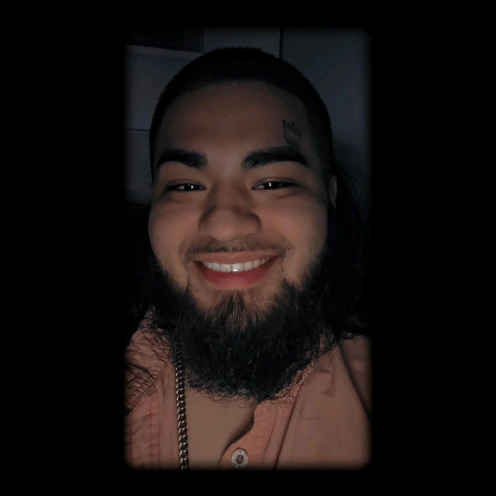 GIF uploaded by Chiino