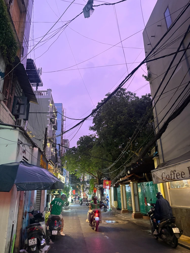 GIF uploaded by lolli