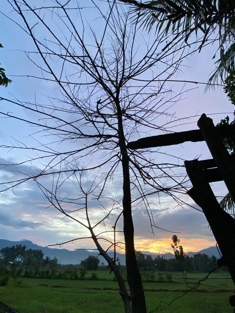 GIF uploaded by Hana