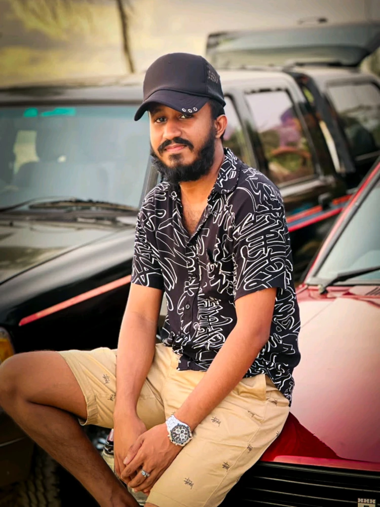 GIF uploaded by Adithya Aloka