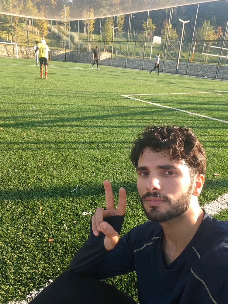 GIF uploaded by joudi