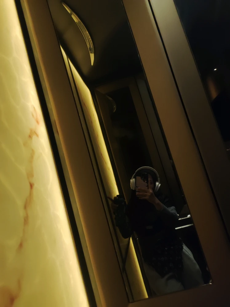 GIF uploaded by Aya