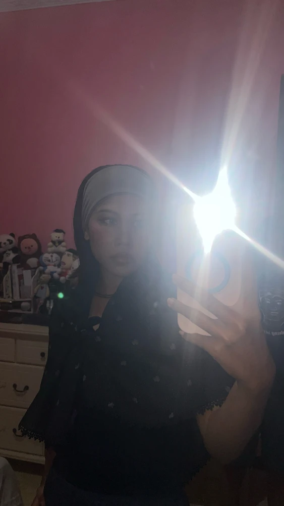 Feel so baddie🦋but cutes dolls behind me🐻