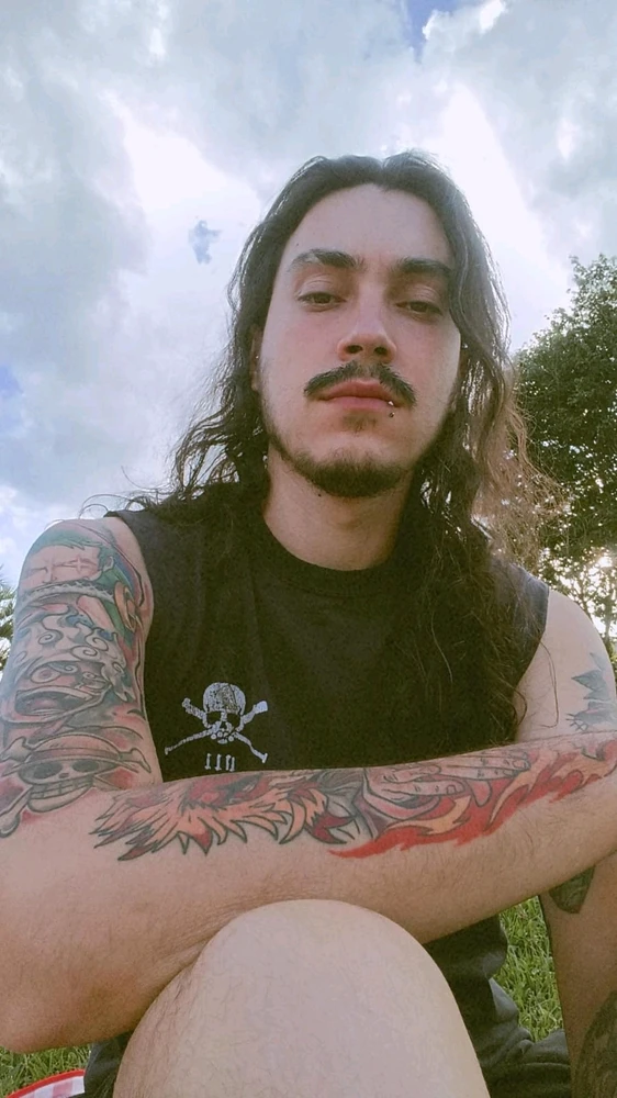 GIF diunggah oleh Felipe