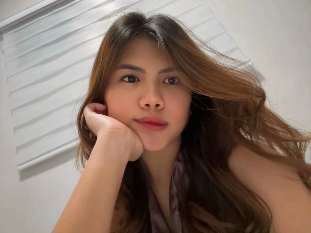 GIF uploaded by Rmae