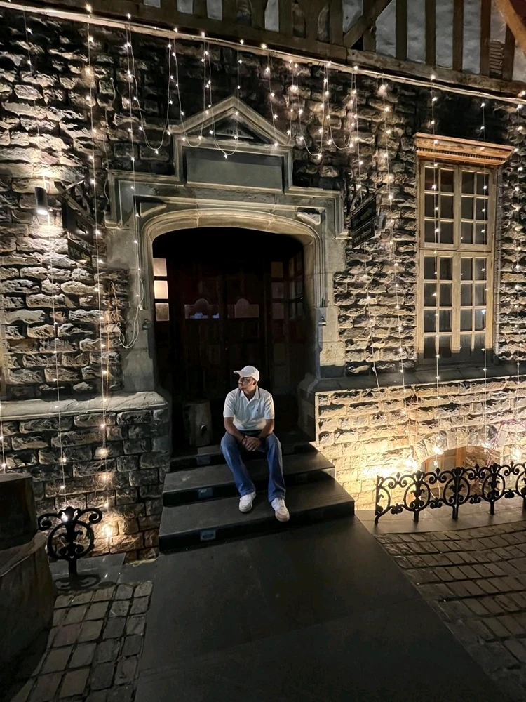 GIF uploaded by MOKSH