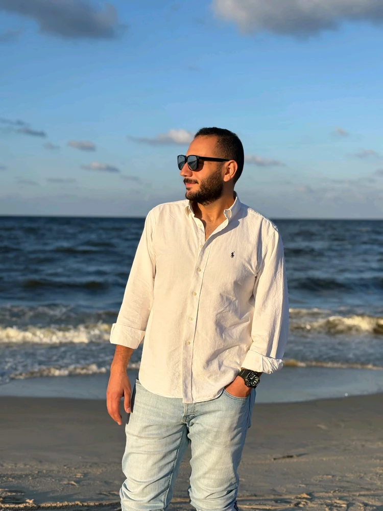 GIF uploaded by Ahmed