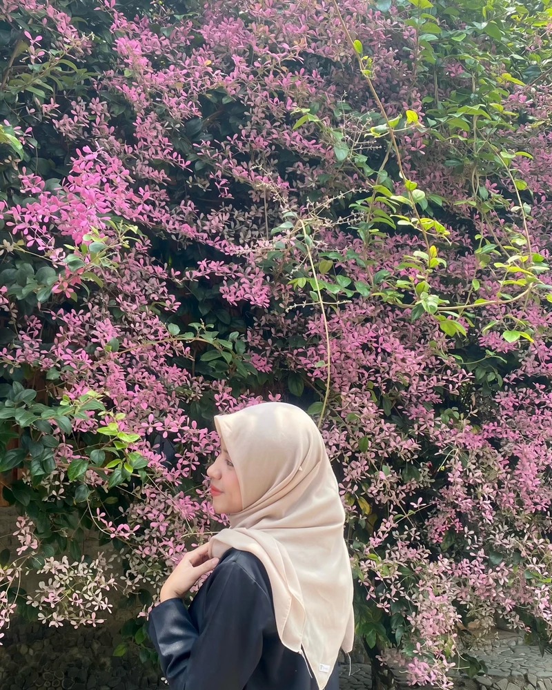 GIF uploaded by eila