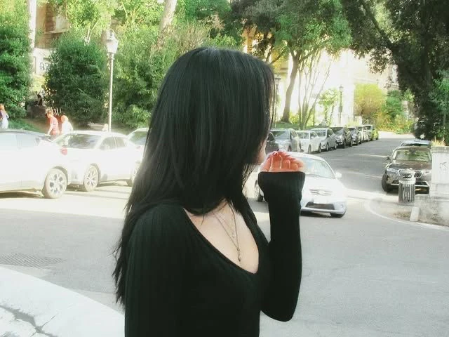 GIF uploaded by Gisela Orealine