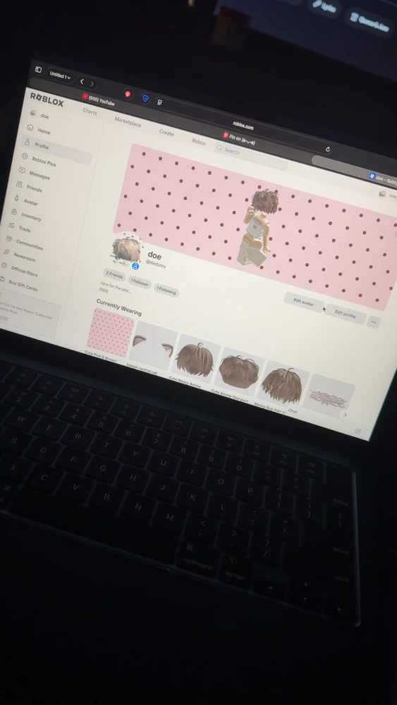 GIF naložil Anthony