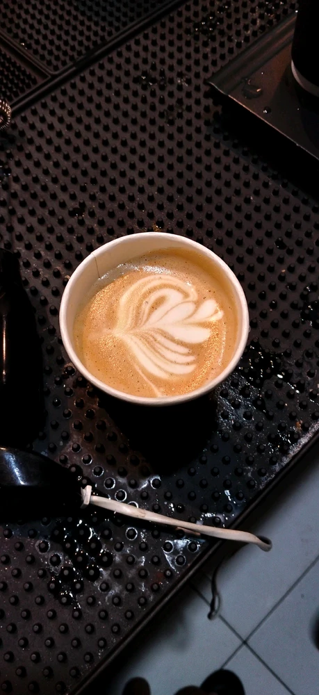 GIF uploaded by Fara