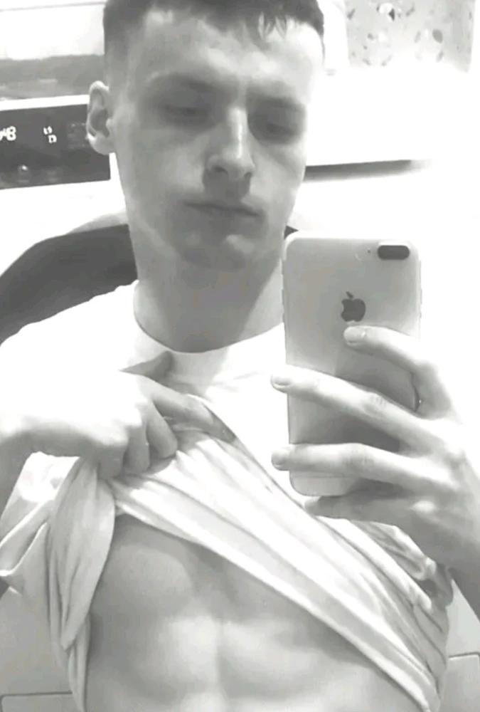 Aleksander жүктөгөн GIF