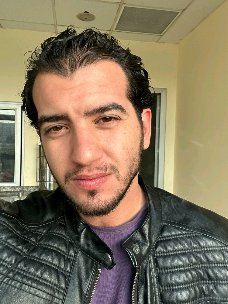 GIF uploaded by Eray