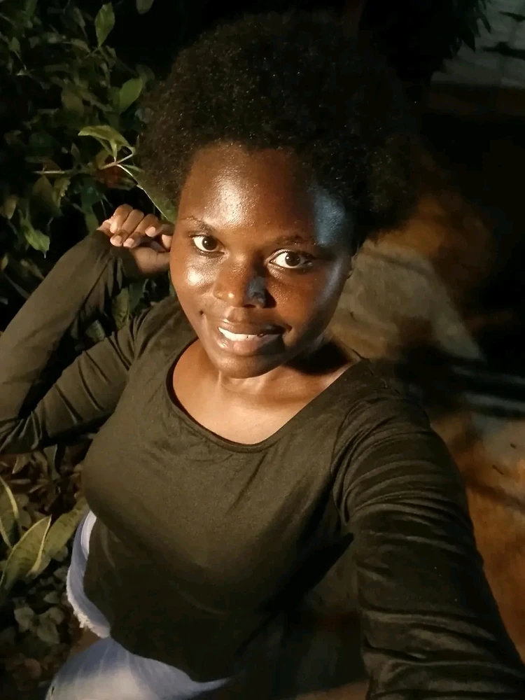 GIF uploaded by Nitah