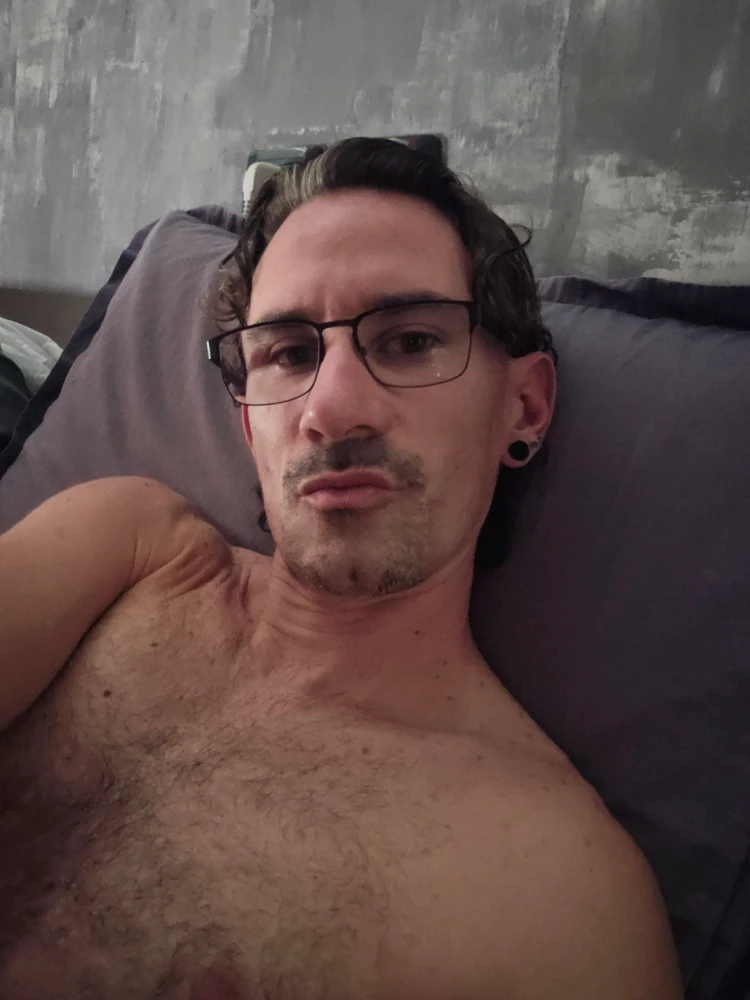 GIF pujat per Simo