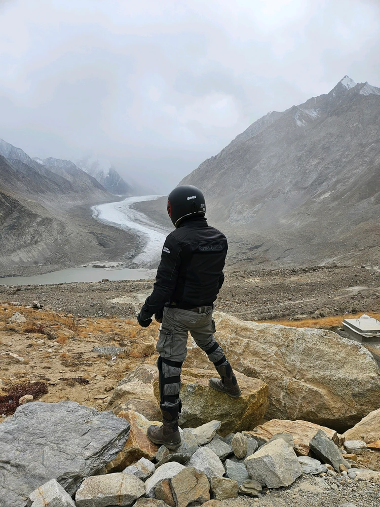 Drang-Drung glacier at 15680 ft