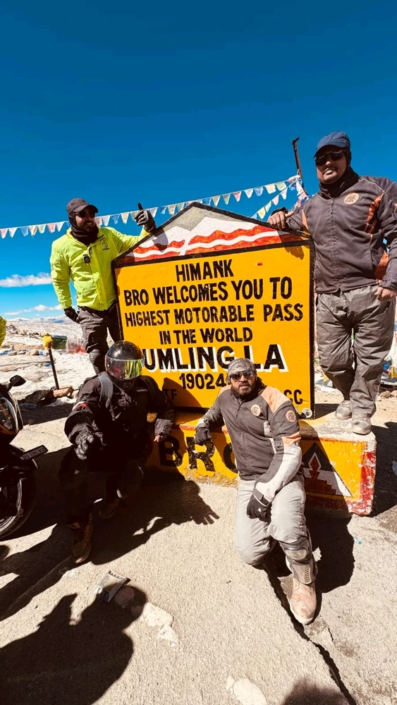 UmlingLa at 19024 ft