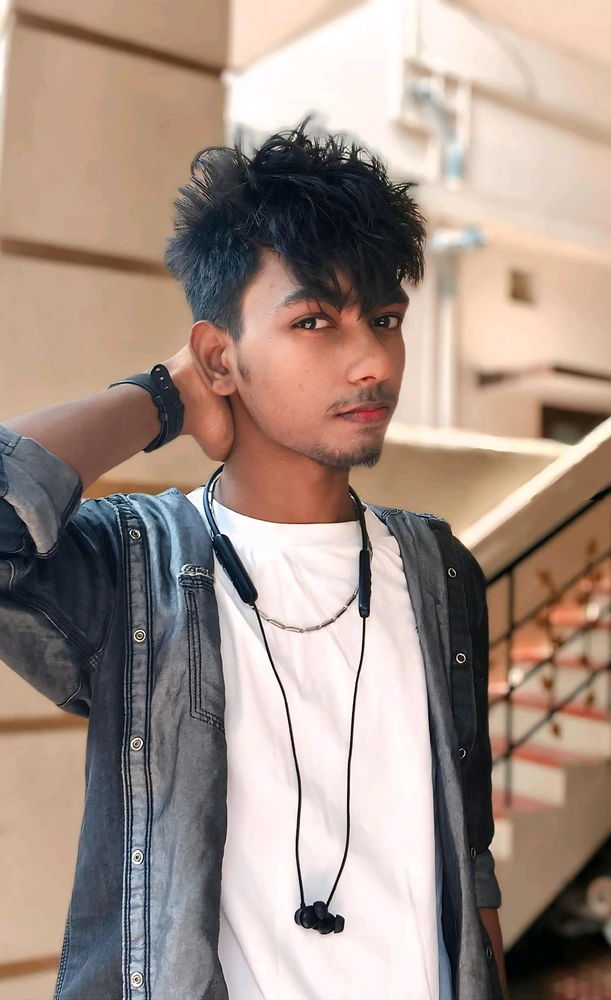 GIF uploaded by Alen Arun