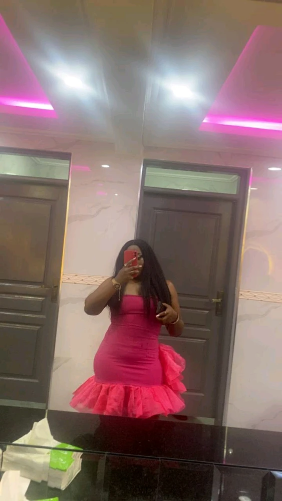 GIF yaikidwa ndi Shirley
