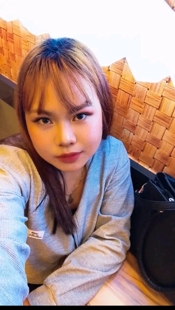 GIF uploaded by Barbie