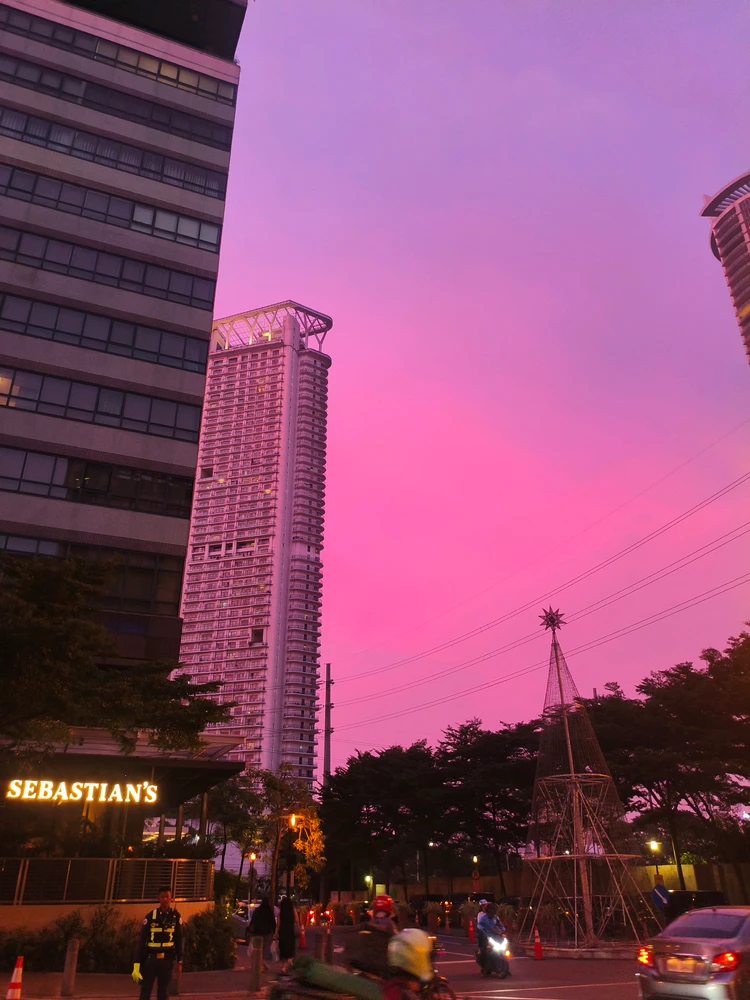 GIF uploaded by Peach