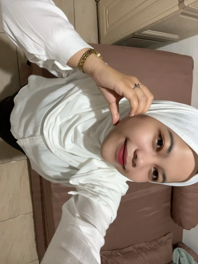 GIF uploaded by Fauziyyah
