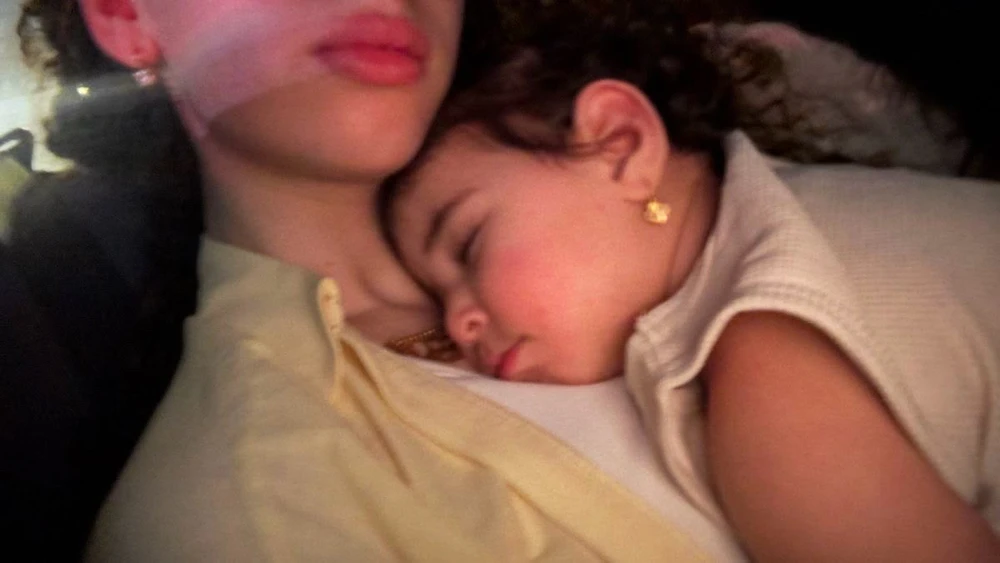 GIF uploaded by Gisela Orealine