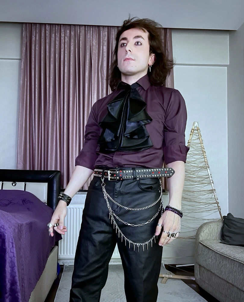 GIF uploaded by Goth Rocker