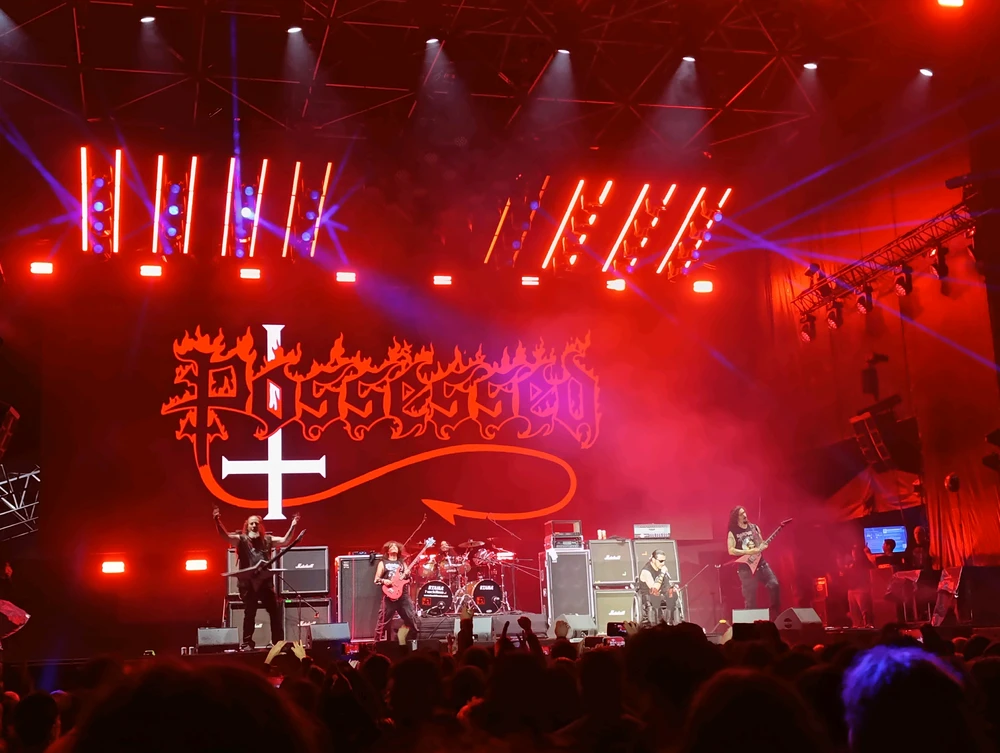 GIF uploaded by Ale