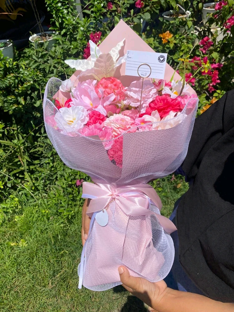 GIF uploaded by noor