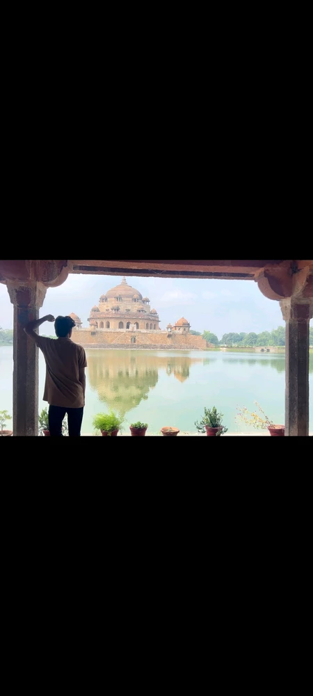 GIF opgelaai deur Abhishek