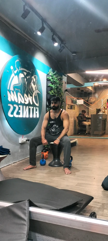 GIF-ը վերբեռնել է Mani