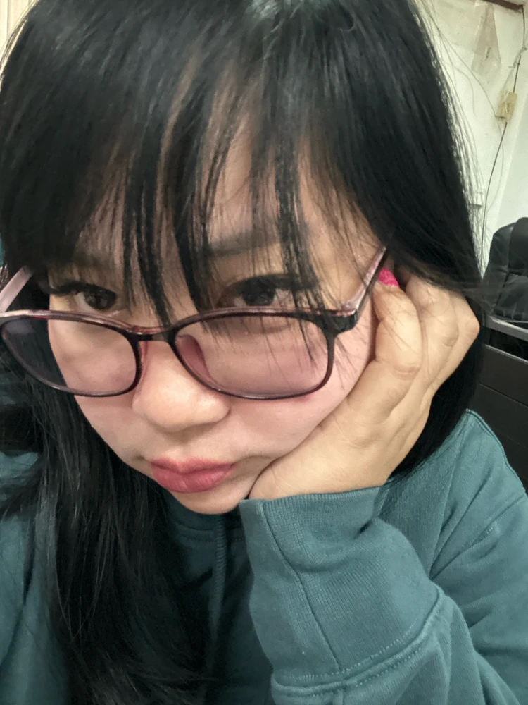 GIF tí Hanae Lei gbé sókè